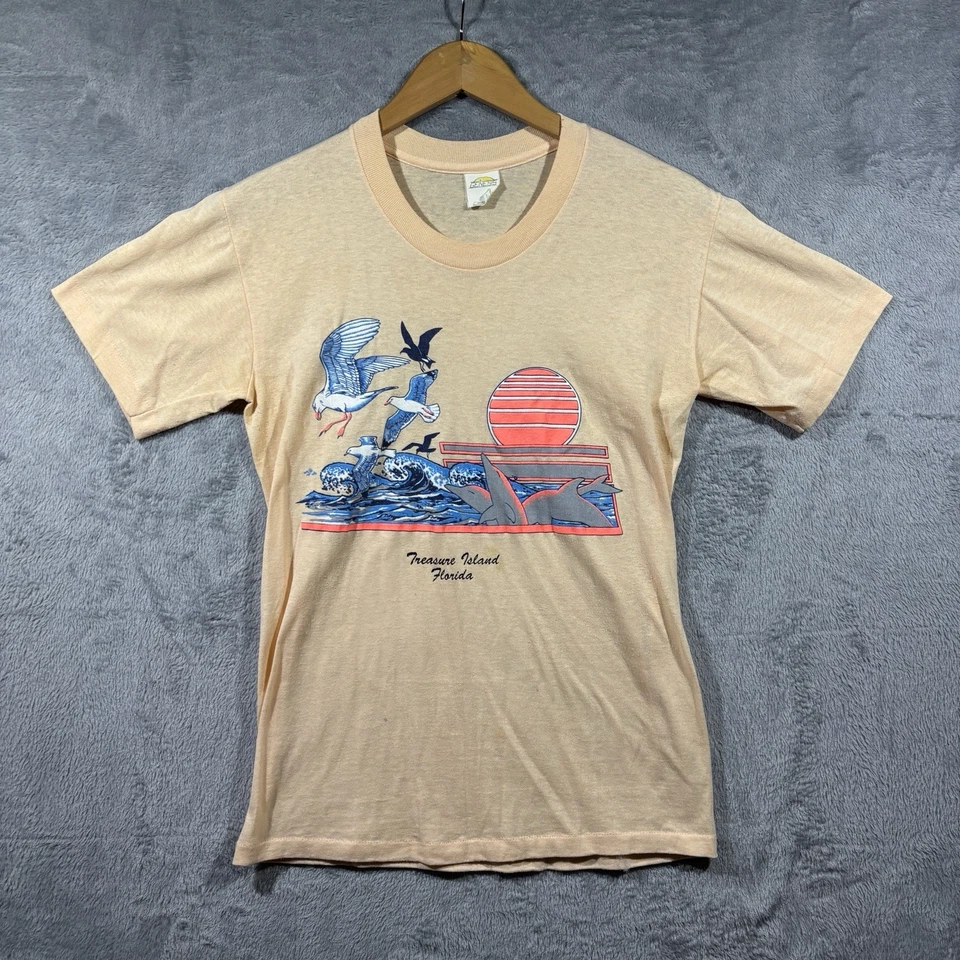 Vintage 80s Florida Treasure Island Shirt Adult Medium Dolphin Bird USA Made Vtg - Image 1 of 4