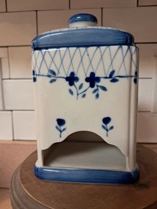 Vtg Tea Bag Dispenser With Lid Ceramic Dutch Style 6" H X 3 1/2"W Blue/white - Picture 1 of 8