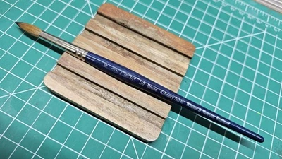 Winsor & Newton Cirrus Series 110 Kolinsky Sable Artist Brush Size 10 Round - Image 1 of 4