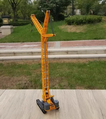 XCMG XGC260 Crawler Crane 1/120 Scale Diecast Model Toy Collection Gift - Image 1 of 4