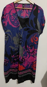TS TAKING SHAPE Size 14 Women’s Top Tunic Multicoloured Short Sleeve V-Neck - Picture 1 of 10