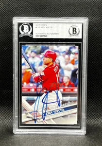 Tarjeta Topps 2017 firmada por Joey Votto #110 con certificado de autenticidad Beckett losa - Imagen 1 de 2