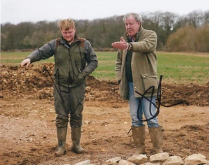 Jeremy Clarkson / Kaleb Cooper **HAND SIGNED** 8x10 photo ~ AUTOGRAPHED - Foto 1 di 1
