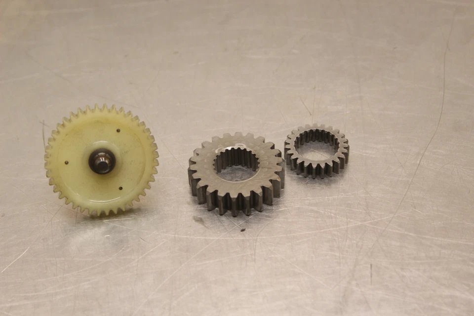 2003 Kawasaki KX65 ENGINE WATER PUMP GEAR H116 - Image 1 of 4