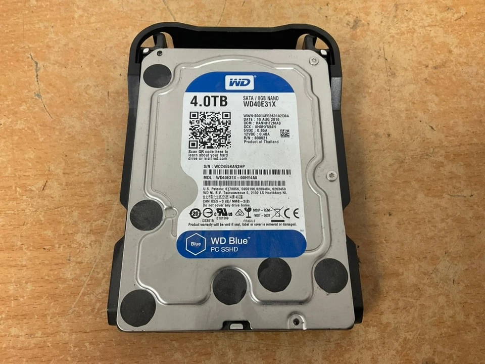 WD Blue 4TB SATA PC SSHD WD40E31X Hybrid Drive 8GB NAND Internal - Image 1 of 4