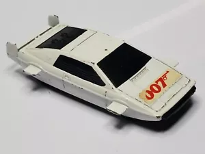 Corgi Juniors 007 James Bond Lotus Esprit - Picture 1 of 3