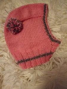 New Hand Knitted Dog Hat #Balaclava For Small Dogs Like Pugs/ Dashound - Picture 1 of 4