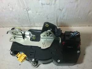 2003-2007 Cadillac CTS Left Front Door Lock Latch Actuator R15900166 (A79) - Picture 1 of 4