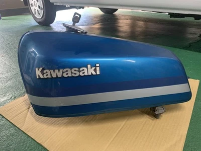 Tanque de combustible genuino Z400FX Z400J KZ550 Z550Fx Z500Fx Z400J Z550Ltd raro Foto 1 de 4