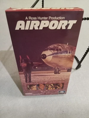 Airport VHS 1970/1991 Release w/ Burt Lancaster, Dean Martin & Helen Hayes - Image 1 of 3