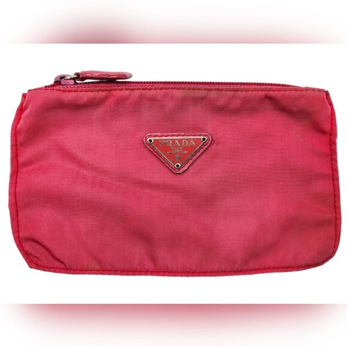 Pochette pochette cosmetica Prada in nylon rosso