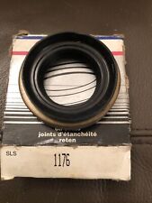 Federal Mogul  National/Carquest : Oil Seal,  Single 1176 New In The Box !