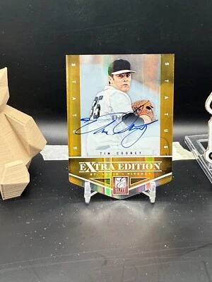 Tim Cooney 2012 ELite Extra Edition Gold Die Cut Auto /10 (CBR) - Image 1 of 2