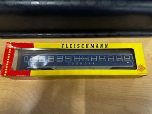 VINTAGE RARE STUNNING Fleischmann DB TOUROPA PASSENGER CAR HO 1509 BLUE BOXED - Picture 1 of 8