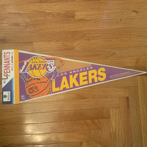 Vintage Los Angeles Lakers Pennant Western Division Wincraft 1990s 30" NBA Flag Cover
