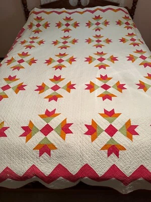 Carolina Lily quilt, circa 1870, antique  - Image 1 of 4