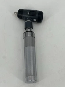 Welch Allyn Diagnostic/ Medical Set with Ophthalmoscope & Otoscope #23810 - Picture 1 of 10