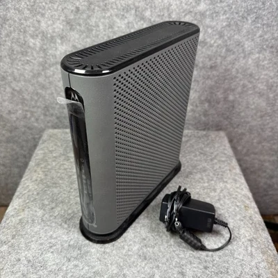 Motorola MG7550 Dual Band AC1900 Cable Modem and Wi-Fi Gigabit Router - Image 1 of 4