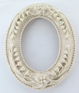 Nice Condition c1880 - 1900 Belleek ? Decorative Porcelain Art / Photo Frame. - Picture 1 of 13