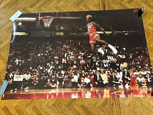 Vintage 1992 Slam Dunk Contest Michael Jordan Half Court Day Dream Graphics - Bild 1 von 12