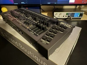 Roland Boutique JD-08 Desktop Digital Program Synthesizer Synth Sound Module NEW - Picture 1 of 8