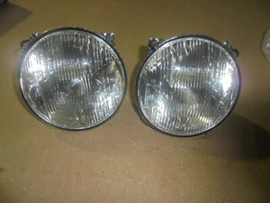 ALFA ROMEO ALFETTA 2° SERIE COPPIA DI FARI ABBAGLIANTI CARELLO NUOVI - Imagen 1 de 2