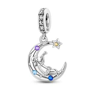 Charm "Donna sulla Luna" in Argento 925 con Cristalli Colorati - Uniquegioielli - Foto 1 di 1