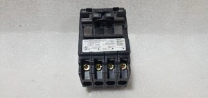 Siemens Q23050CT2 Quad Circuit Breaker Plug-In - 30-50 Amp - Quad - 240 Volt - Picture 1 of 6