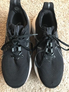 Scarpe da corsa Asics Gel Nimbus nere uomo 9,5 trekking trail - Foto 1 di 12