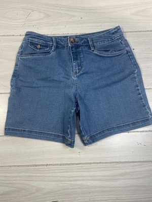 Bermudas elásticas Charter Club de mezclilla para mujer talla 4 Foto 1 de 4