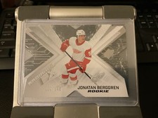 2022-23 UD SPX Hockey Radiance FX Silver Jonatan Berggren /549