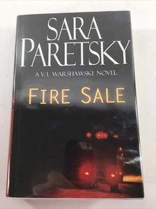Fire Sale by Sara Paretsky 2005 1st Ed/1st Print HCDJ FLAT SIGNED - Picture 1 of 3