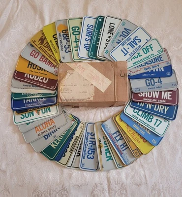 Juego completo de premios de matrícula en miniatura Post Cereal 1984 Foto 1 de 4