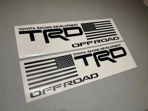 JUEGO DE 2 calcomanías TRD bandera estadounidense todoterreno 4x4 Toyota Tacoma Tundra - Imagen 1 de 3
