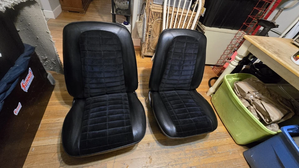 1967-1968 PONTIAC FIREBIRD ASSENTOS BALDE Chevy Camaro Z28 RS SSS com trilhas BOM! - Imagem 1 de 4