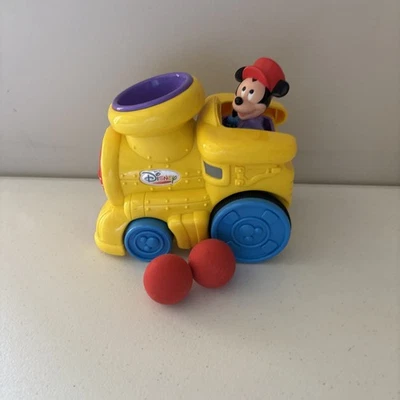 Винтажная шариковая пусковая установка Mickey Mouse Train - Изображение 1 из 4