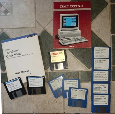 Vintage Radio Shack Tandy 1000 TL/3 Deskmate software & booklets Lotus Quicken - Image 1 of 2