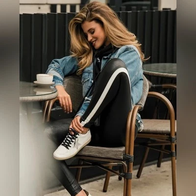 Leggings Spanx Veganos Imitación Cuero Brillante Lateral Rayas Blancas Negros Adelgazantes Talla S Foto 1 de 4