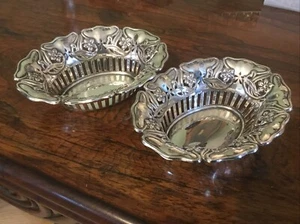 A BEAUTIFUL PAIR OF ART NOUVEAU SILVER DISHES, DEAKIN & FRANCIS BIRMINGHAM 1906. - Picture 1 of 14