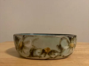Vintage Hand Thrown Studio Art Stoneware Pottery Glazed Blue Floral 6” Oval Bowl - Picture 1 of 8