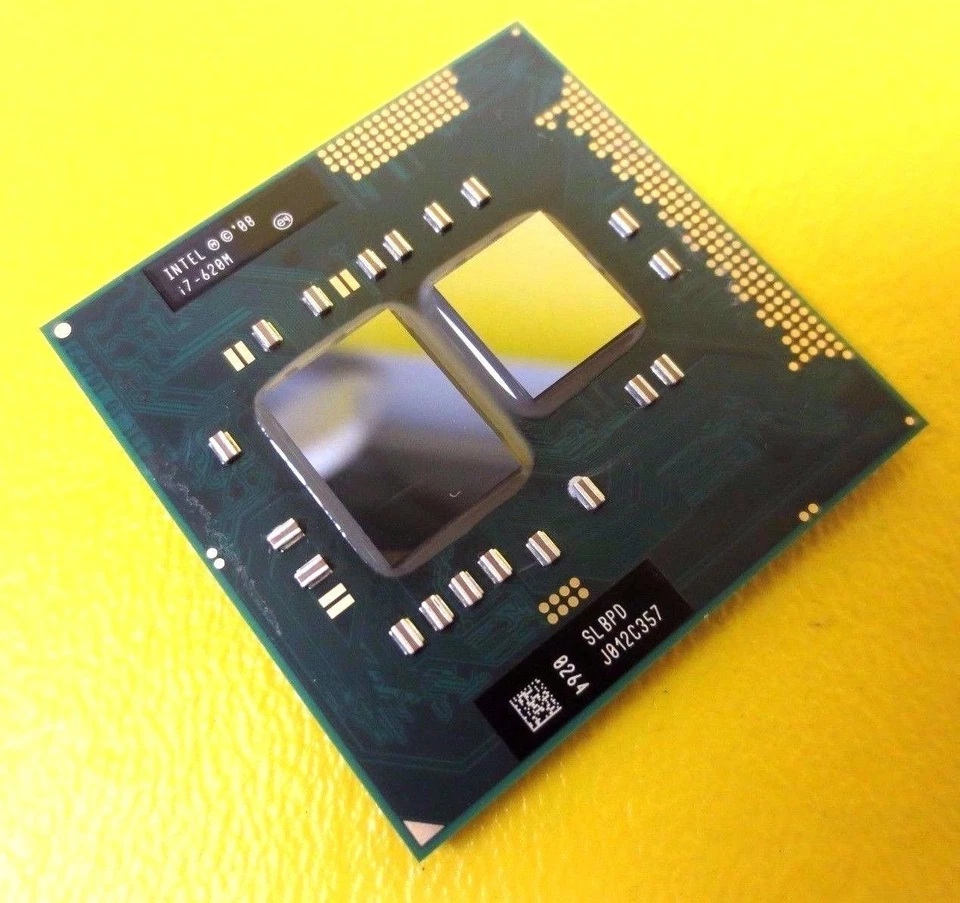 Intel Core i7 620M SLBTQ mobile laptop CPU 2.66 GHz Socket G1 4MB CPU processor - Image 1 of 1