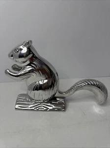 Nutty Squirrel Heavy Duty Cast Aluminum Nutcracker - Picture 1 of 4