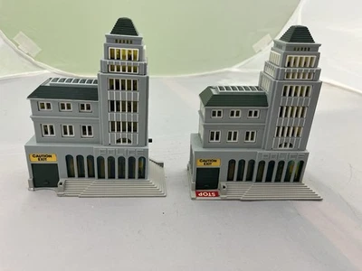 Micro Machines Galoob Toys Police Station 2 Buildings. - Image 1 of 4