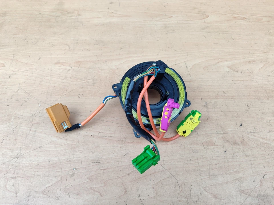 Anello contatto molla avvolgente sensore angolo sterzo STC Volvo XC70 V70 II S60 8622185 - Immagine 1 di 2