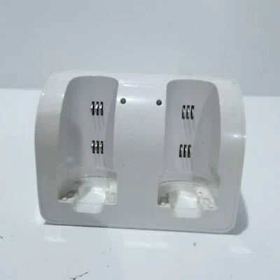Nintendo Wii - Gameware Double Charging Station Wiimote Controller - Image 1 of 4