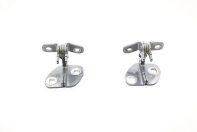 2015 - 2020 CHEVROLET SUBURBAN REAR RIGHT DOOR HINGE LOWER & UPPER OEM GRAY_G9K - Image 1 of 4