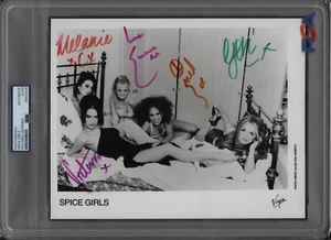 SPICE GIRLS Group Signed (5) Autographed 8 x 10 Photo PSA Encapsulated - RARE! - Picture 1 of 2
