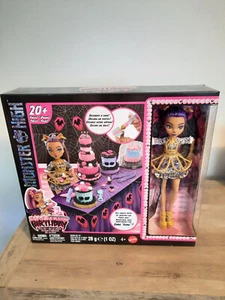 Mattel - Monster High Scary Sweet Birthday Playset & Clawdeen Wolf - Picture 1 of 3