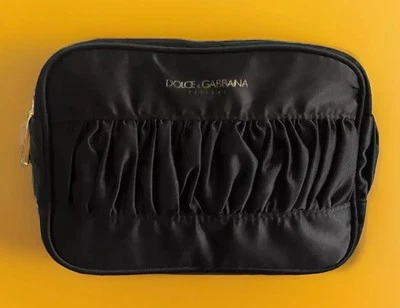 Bolso sin asas Dolce&Gabbana negro plisado satinado maquillaje cosmético Foto 1 de 4