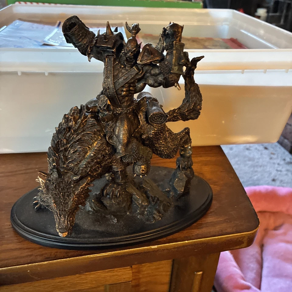 Estátua World of Warcraft Orc Wolf Rider 10 anos aniversário nevasca - Imagem 1 de 4